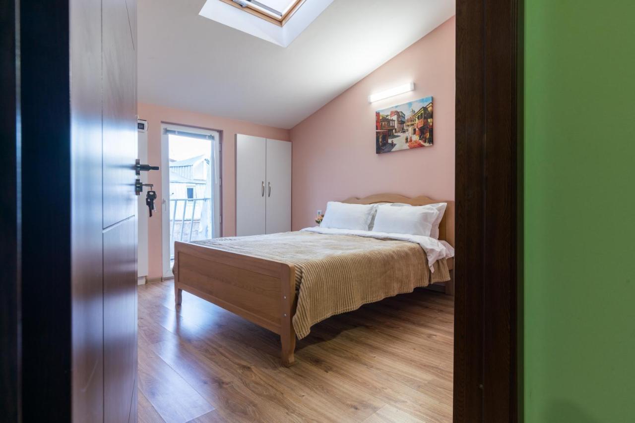 Hb Apartments Laghidze Tbilissi Extérieur photo